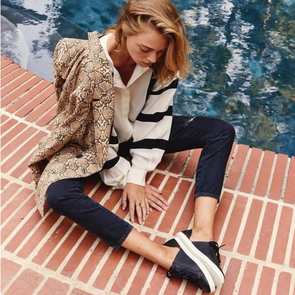 Freda Salvador EDA D’orsay Sneaker Size 8 1/2
Black Leather - Picture 9 of 9